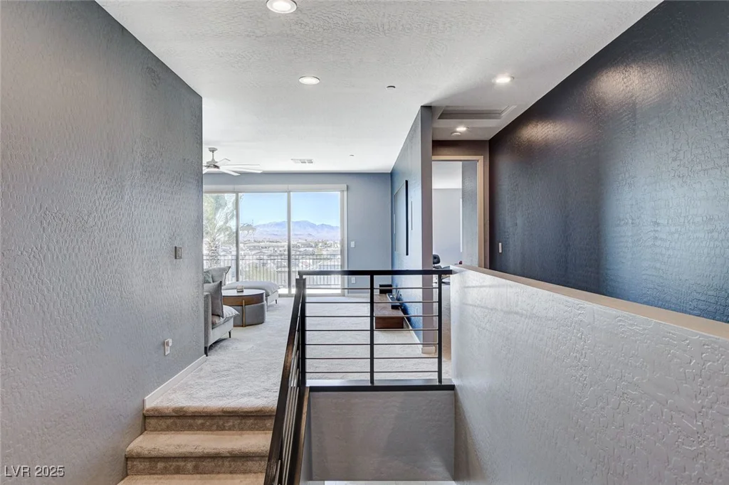 795 Glistening Light, Henderson, NV 89052