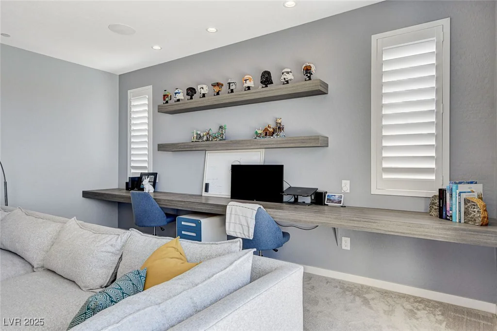 795 Glistening Light, Henderson, NV 89052