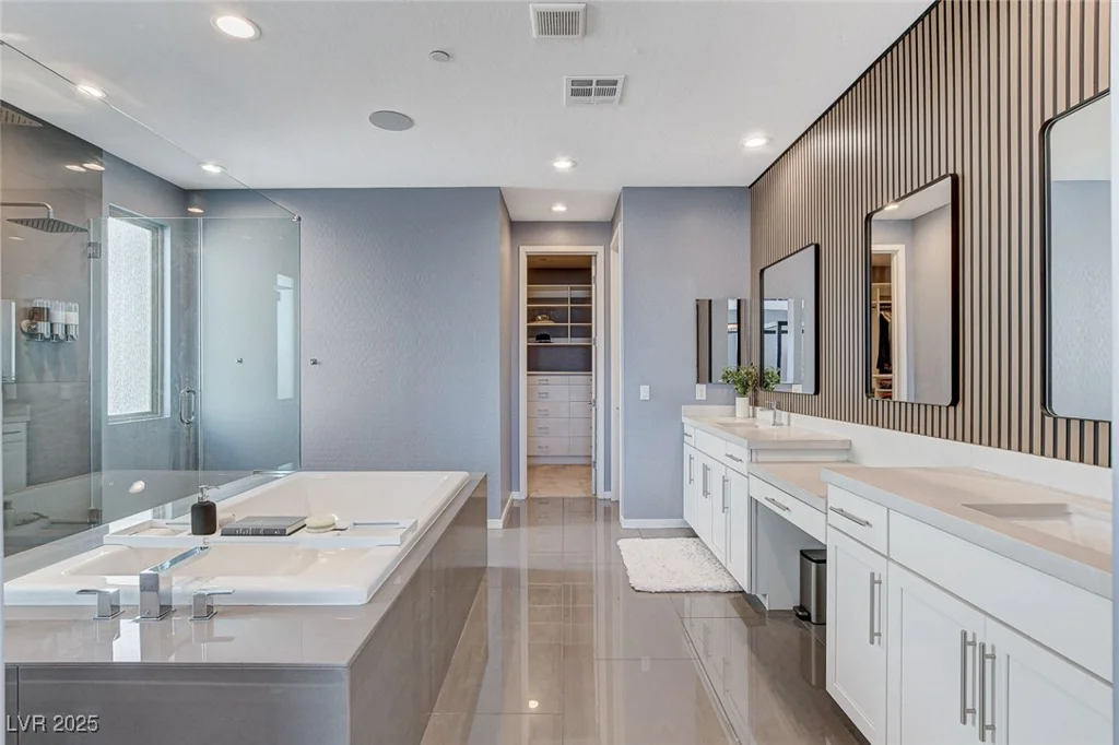 795 Glistening Light, Henderson, NV 89052