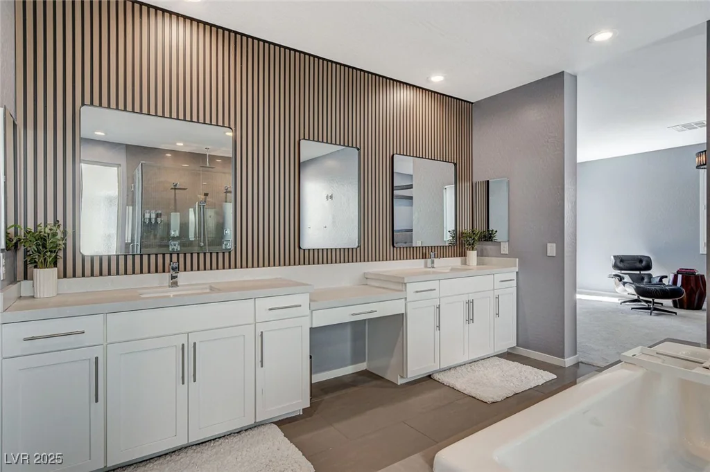 795 Glistening Light, Henderson, NV 89052