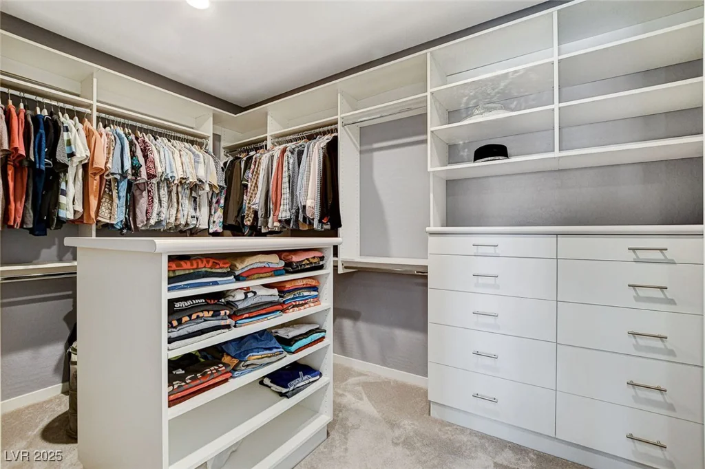 795 Glistening Light, Henderson, NV 89052