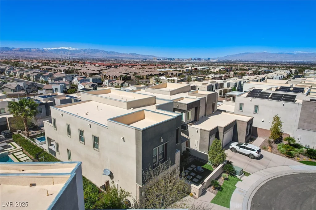 795 Glistening Light, Henderson, NV 89052