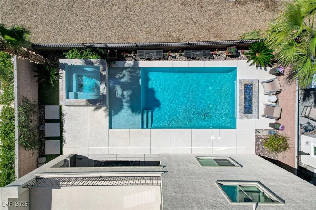 795 Glistening Light, Henderson, NV 89052