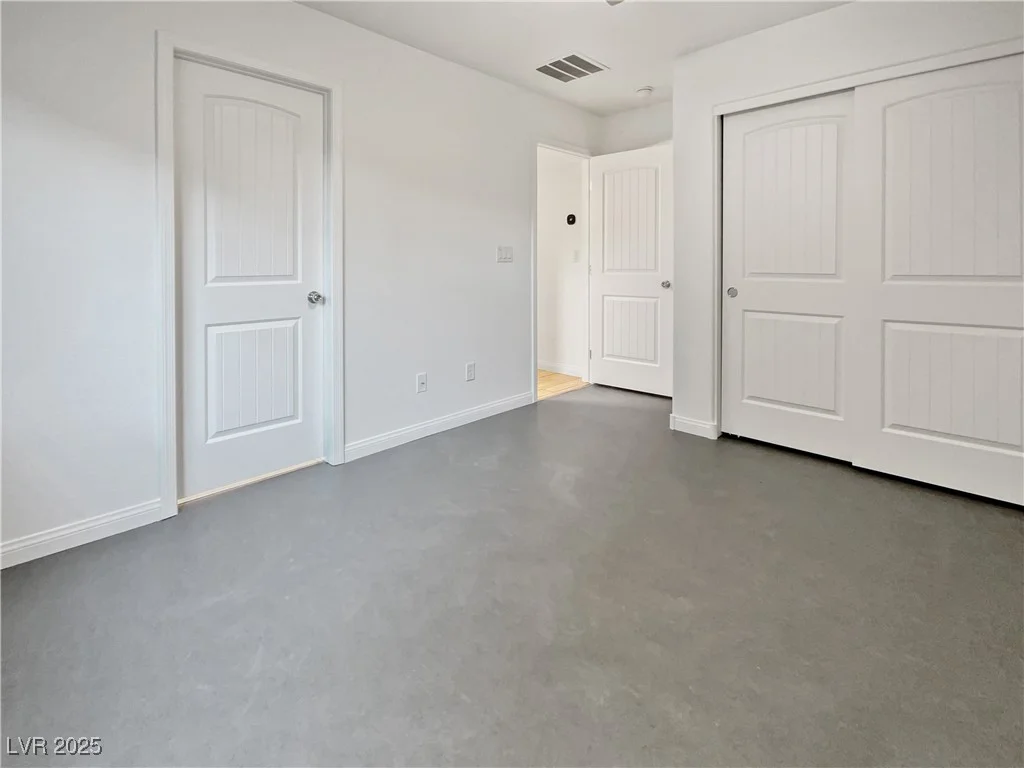 10537 Headwind, Las Vegas, NV 89129