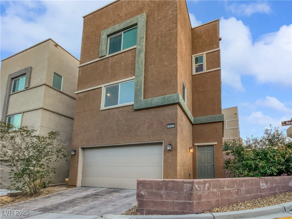 10537 Headwind, Las Vegas, NV 89129