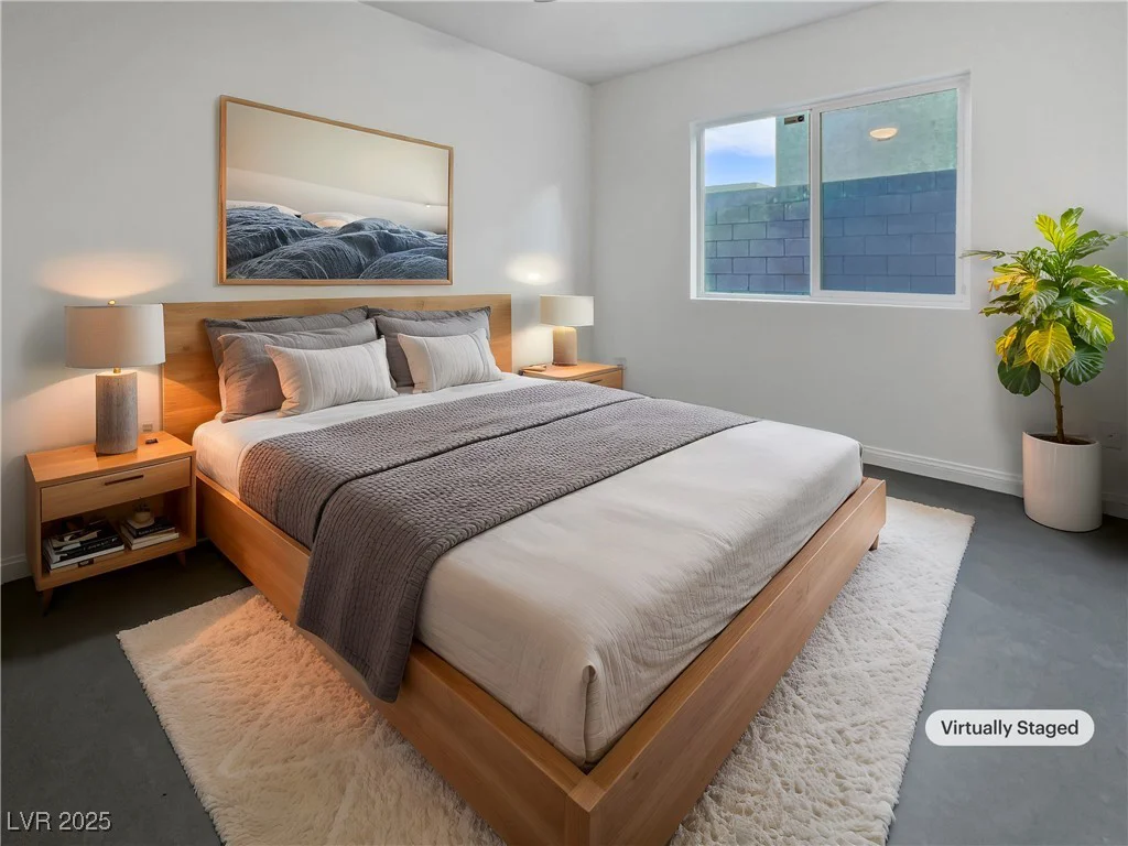 10537 Headwind, Las Vegas, NV 89129