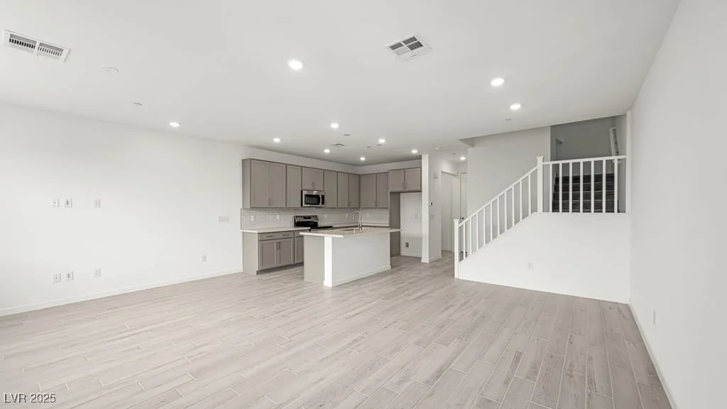 1452 Melodic Lark, Las Vegas, NV 89138