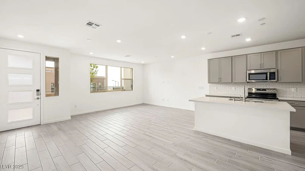 1452 Melodic Lark, Las Vegas, NV 89138