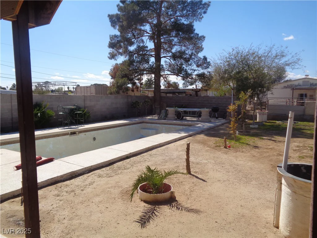 3127 Aloha, Las Vegas, NV 89121