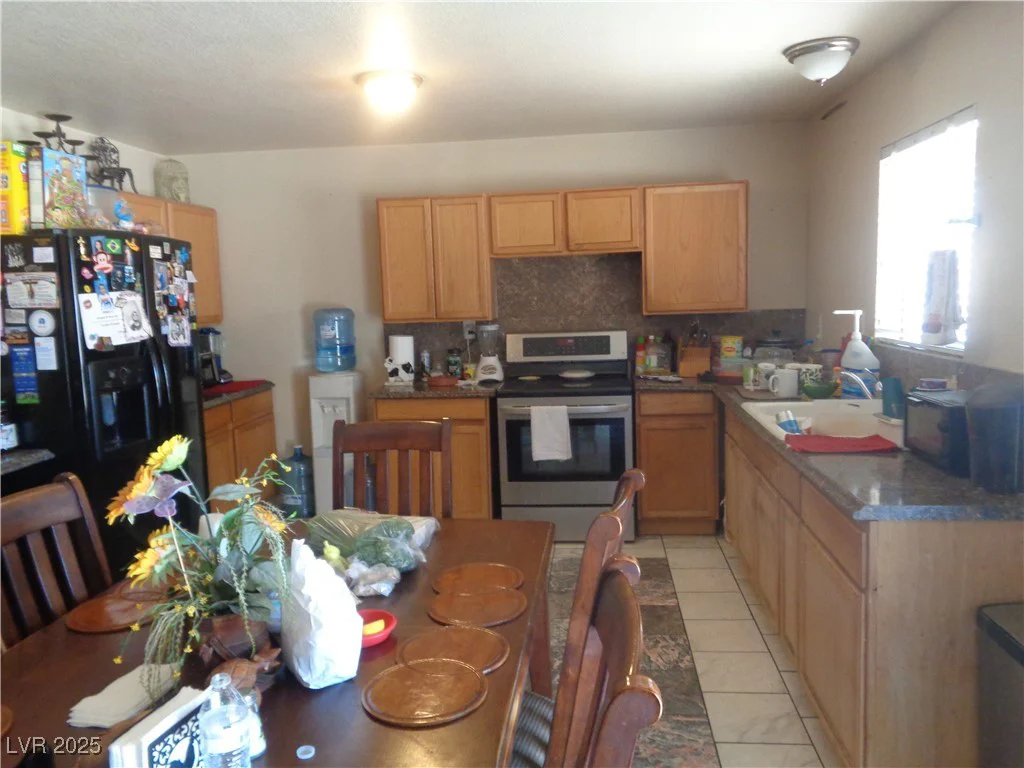 3127 Aloha, Las Vegas, NV 89121