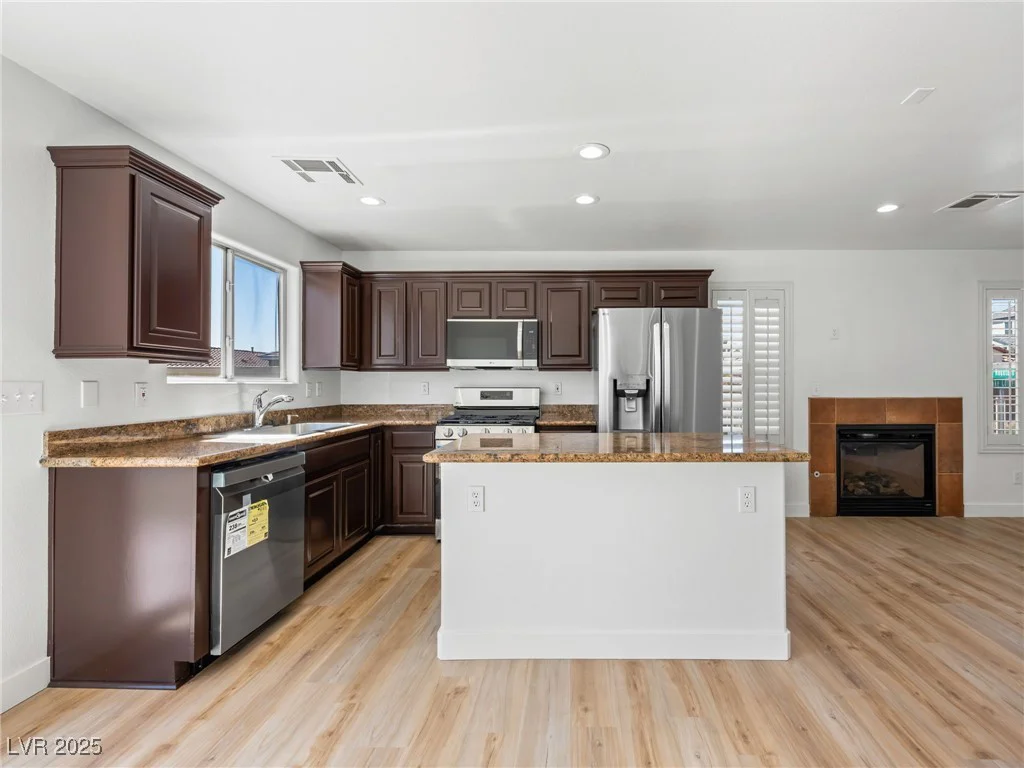 4016 Balsam Mountain, Las Vegas, NV 89129