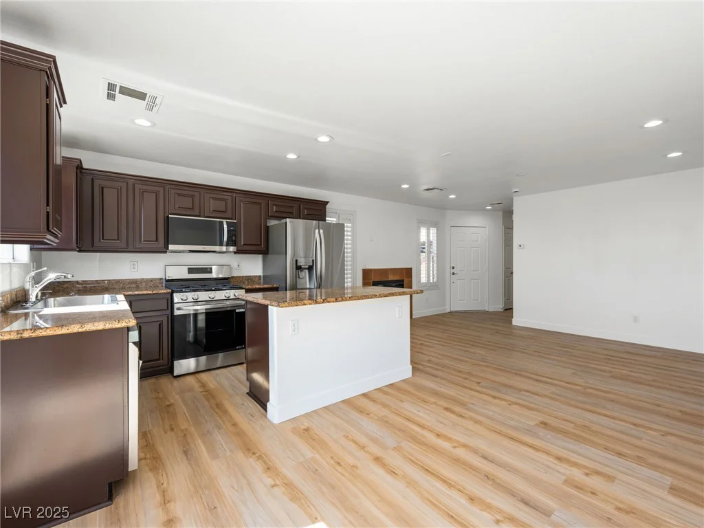 4016 Balsam Mountain, Las Vegas, NV 89129