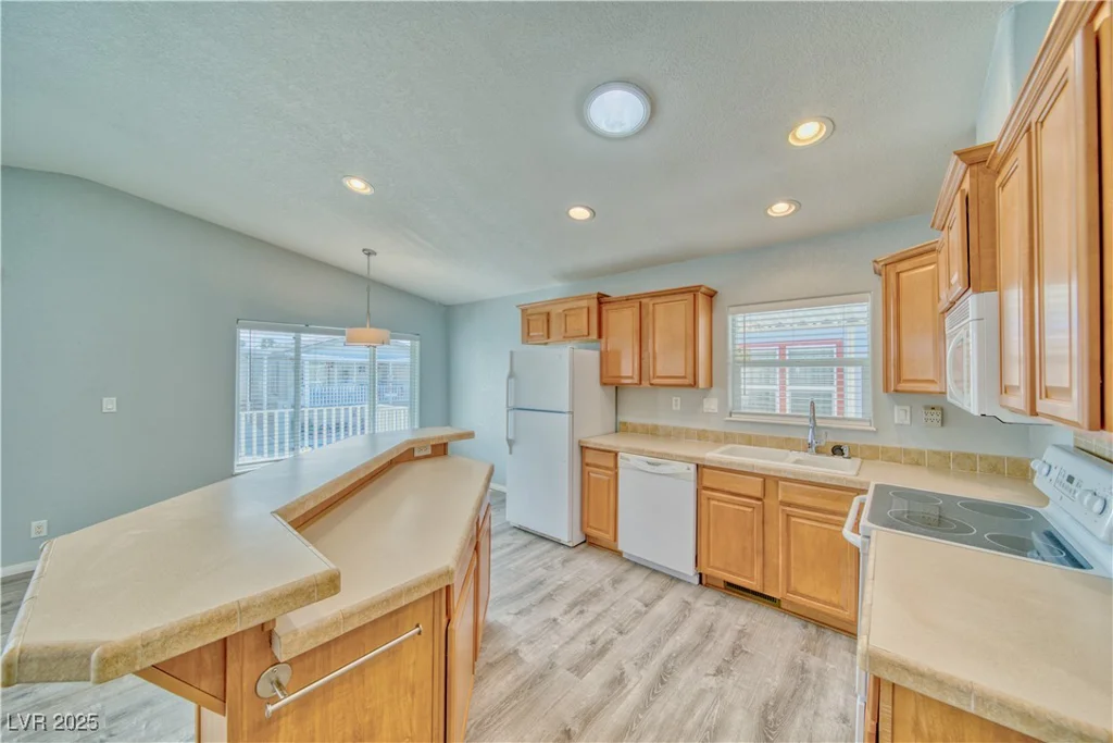 416 Bel Air, Pahrump, NV 89048