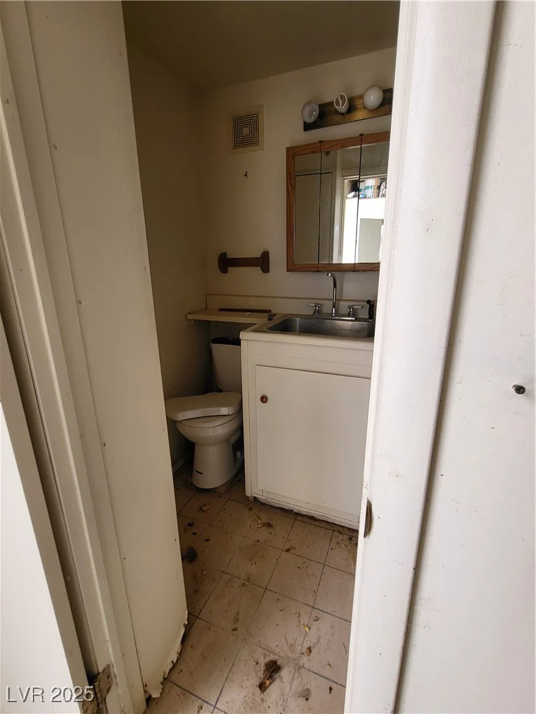 1281 Carrol, Pahrump, NV 89060