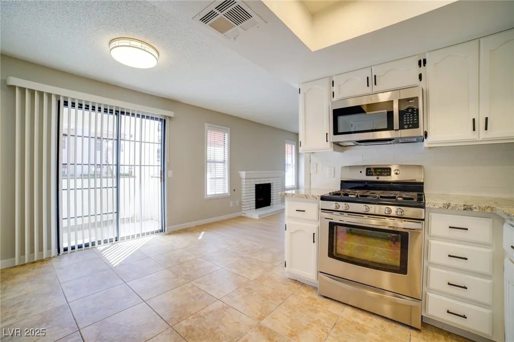 6649 Tropicana, Las Vegas, NV 89103