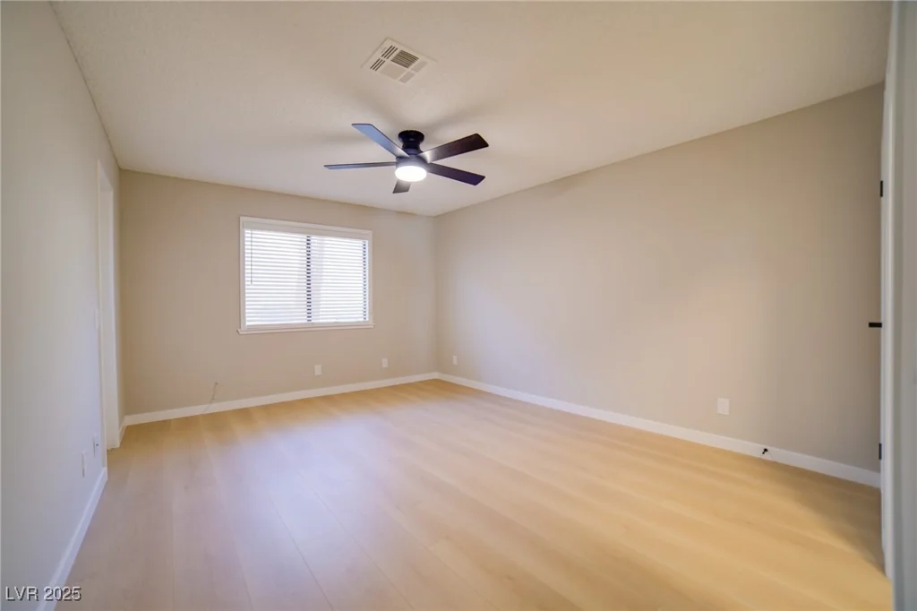6649 Tropicana, Las Vegas, NV 89103