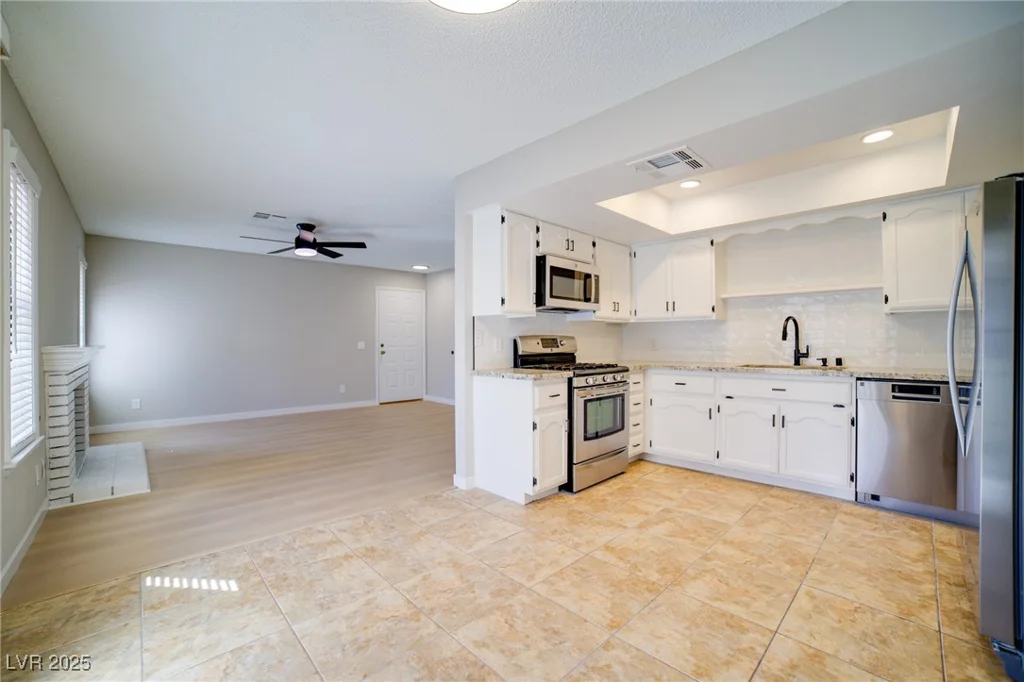 6649 Tropicana, Las Vegas, NV 89103