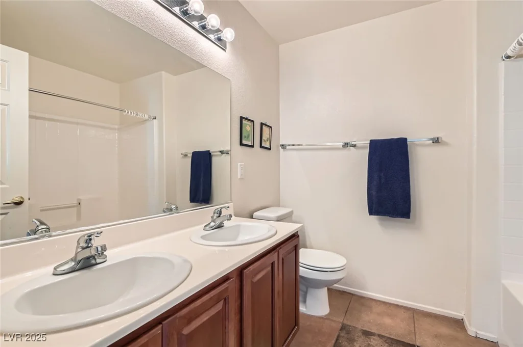 1684 Flores, Henderson, NV 89012