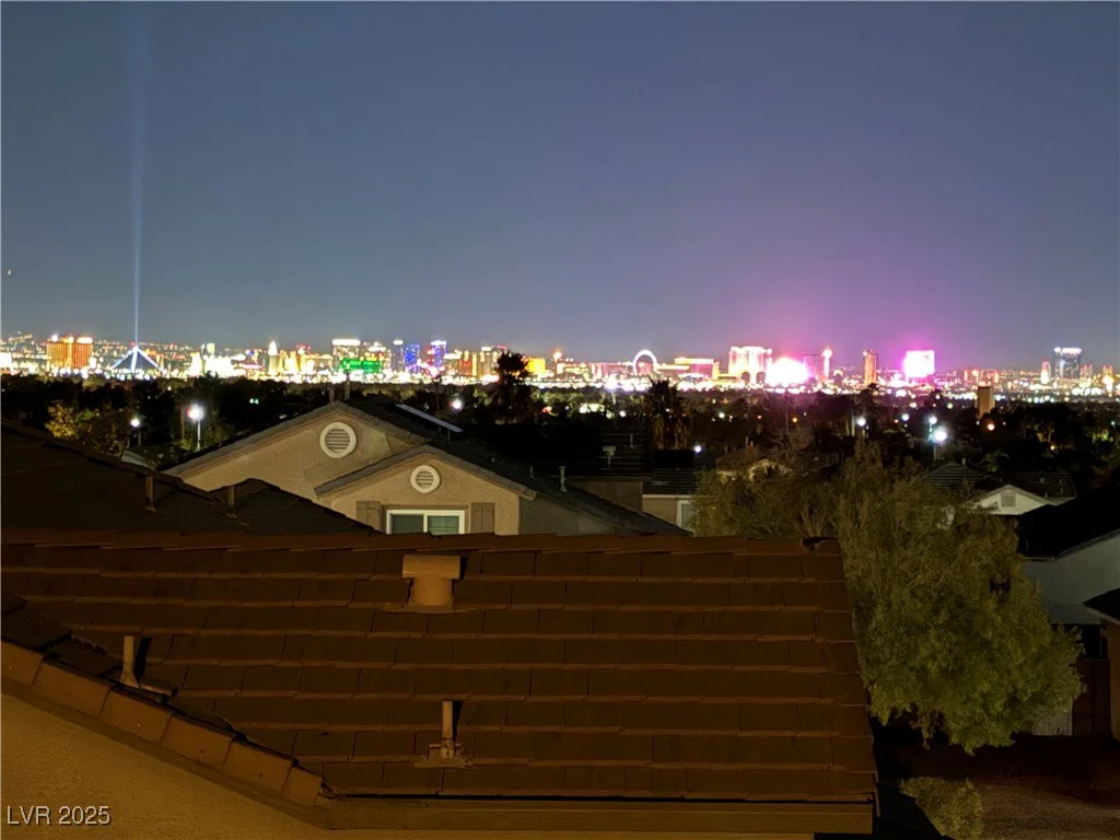 1684 Flores, Henderson, NV 89012