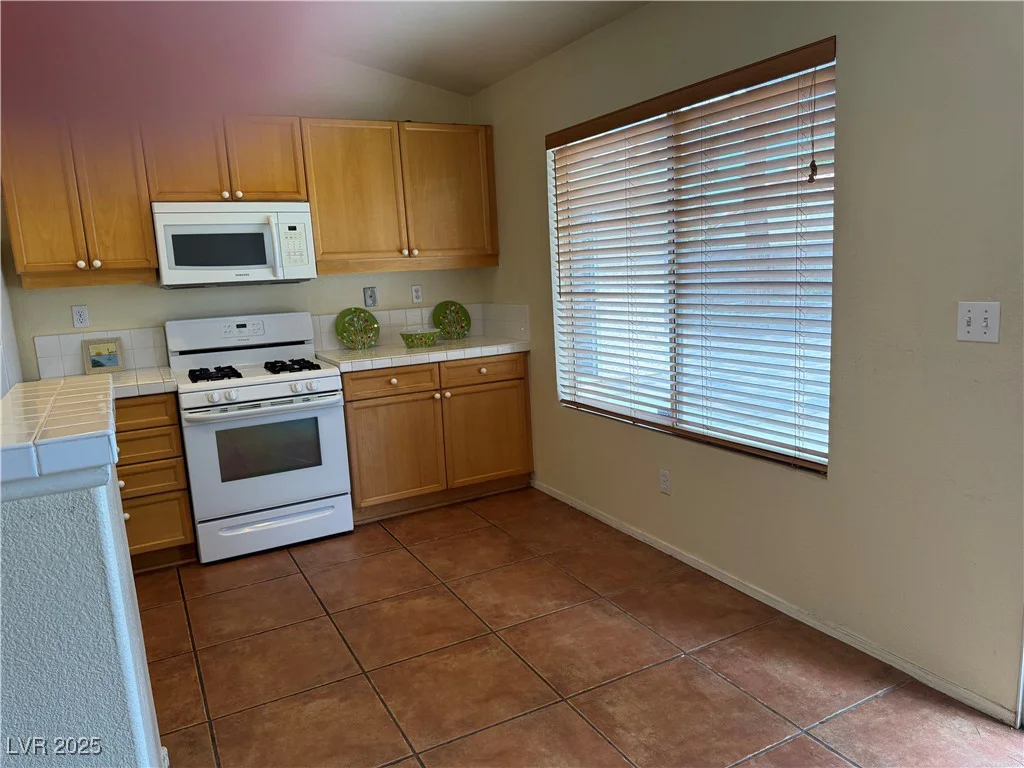 8154 Flanders Terrace, Las Vegas, NV 89123