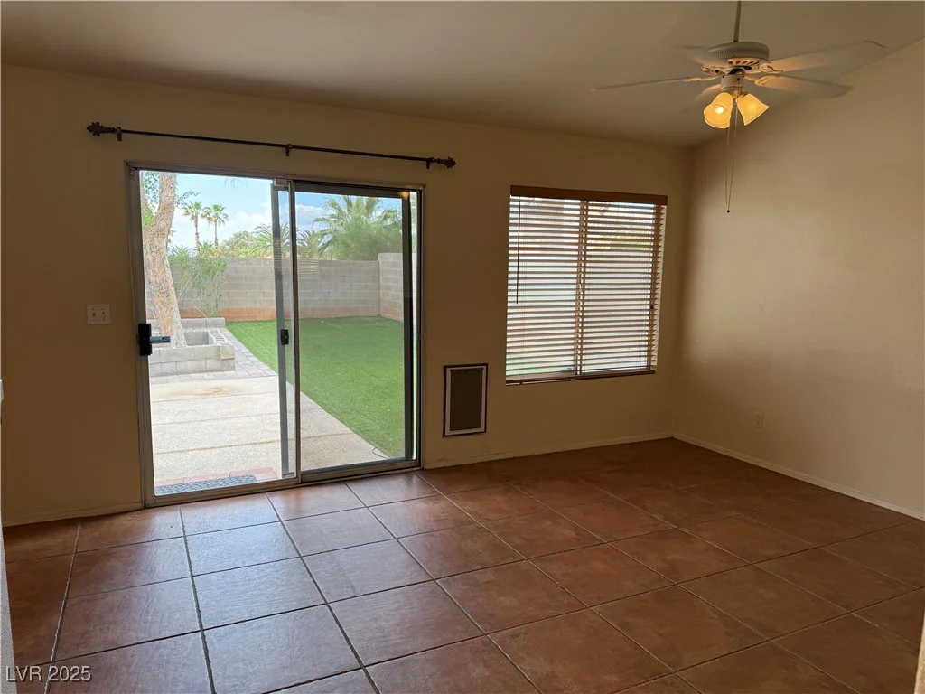 8154 Flanders Terrace, Las Vegas, NV 89123