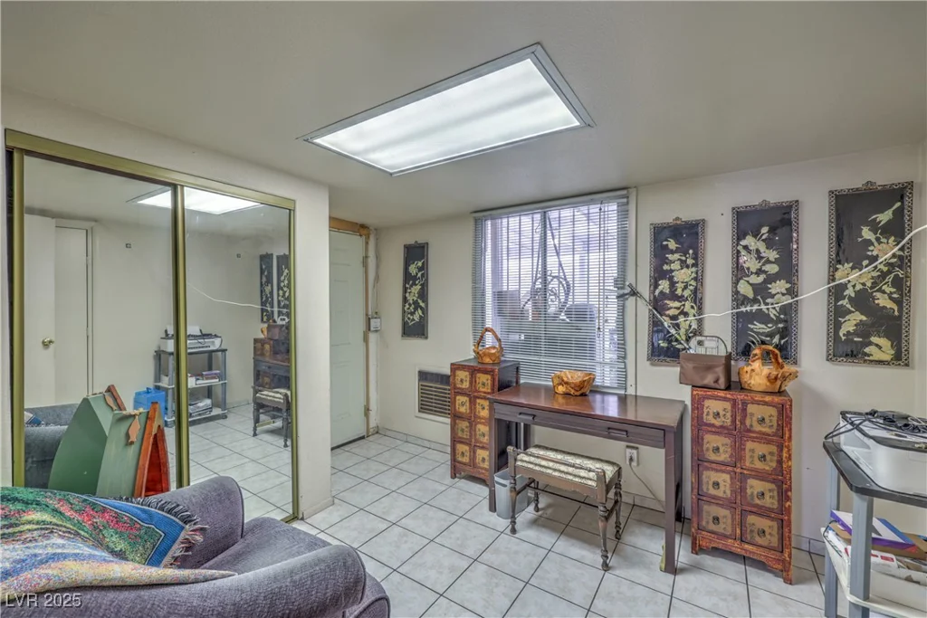 2735 Poppyseed, Las Vegas, NV 89142