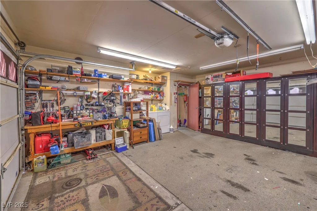 2735 Poppyseed, Las Vegas, NV 89142