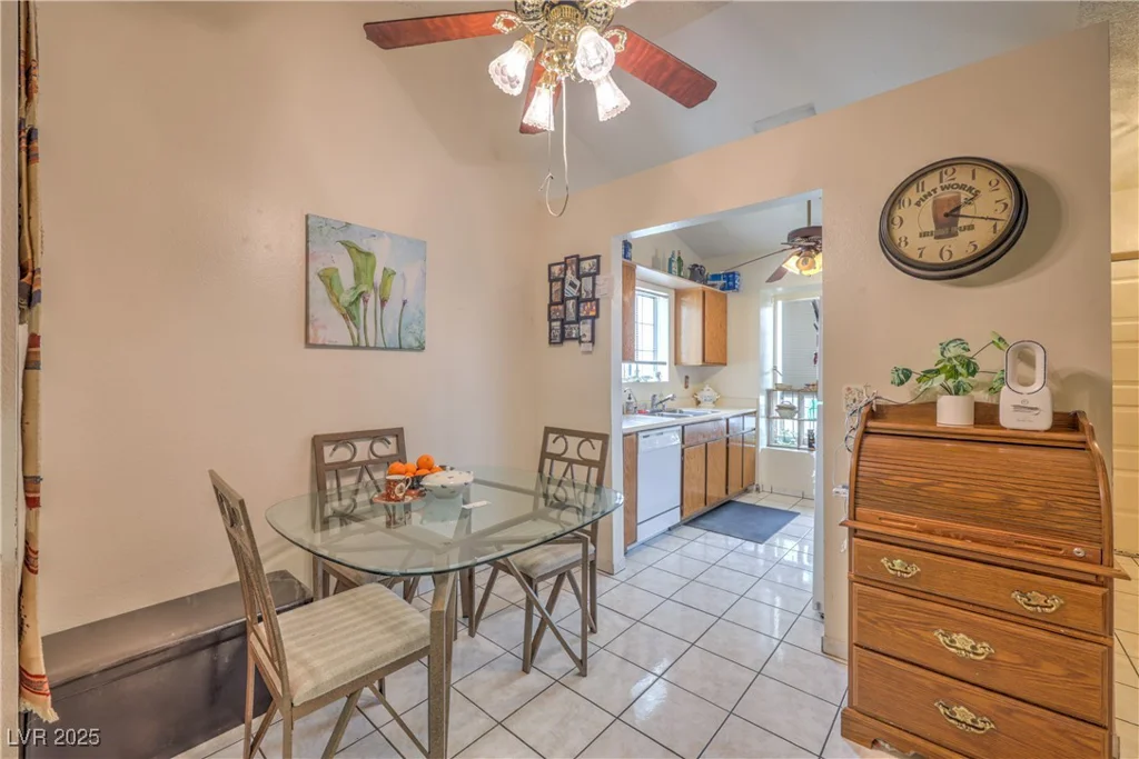 2735 Poppyseed, Las Vegas, NV 89142