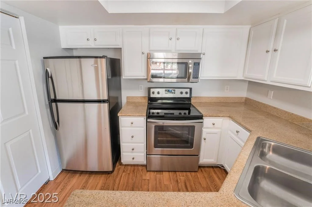 8600 Charleston, Las Vegas, NV 89117