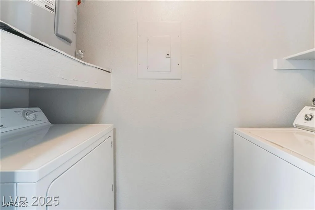 8600 Charleston, Las Vegas, NV 89117