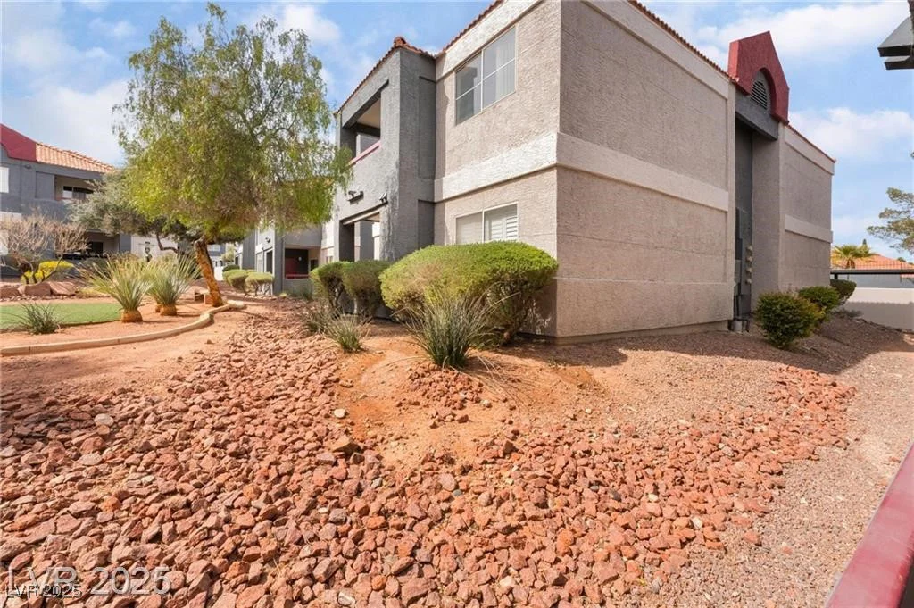 8600 Charleston, Las Vegas, NV 89117