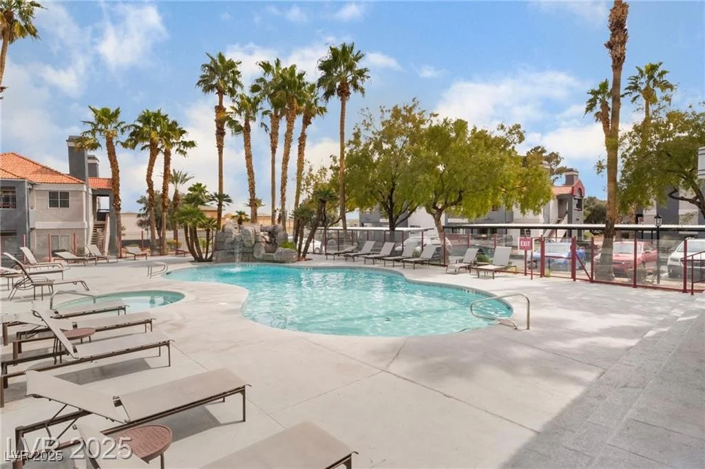8600 Charleston, Las Vegas, NV 89117