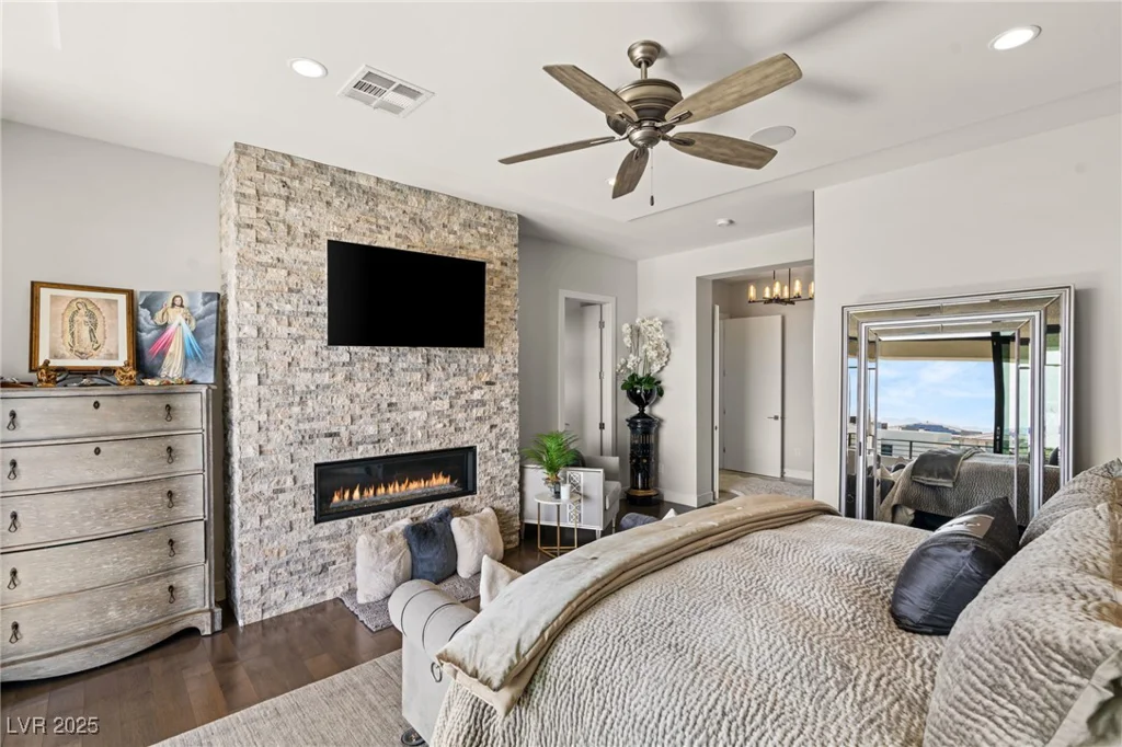 4208 LAPIS RIDGE, Las Vegas, NV 89135