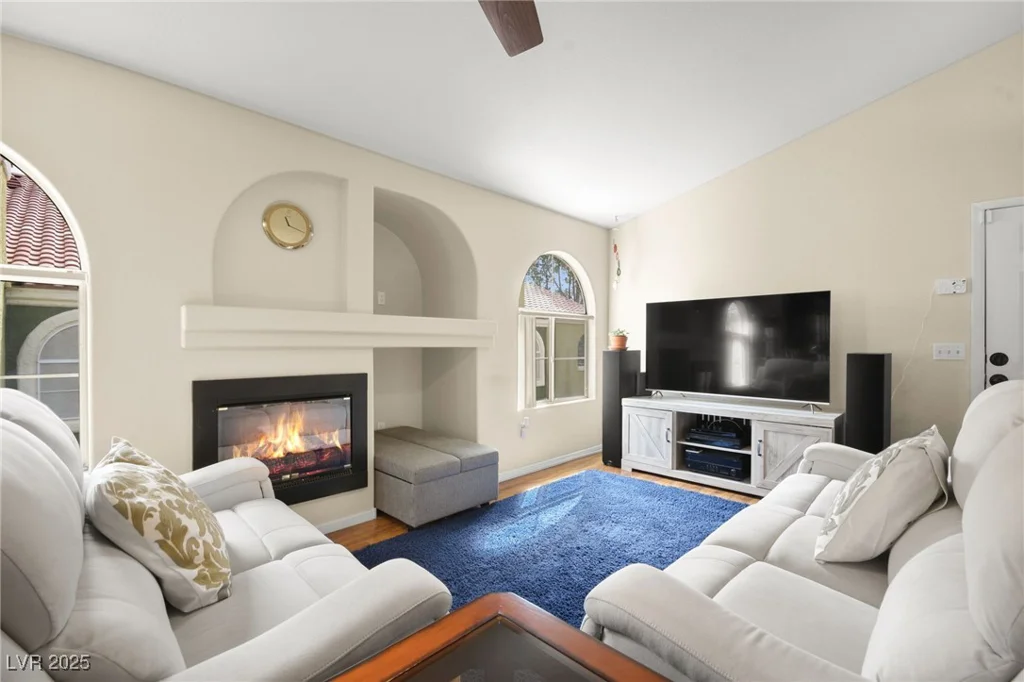 7950 Flamingo, Las Vegas, NV 89147