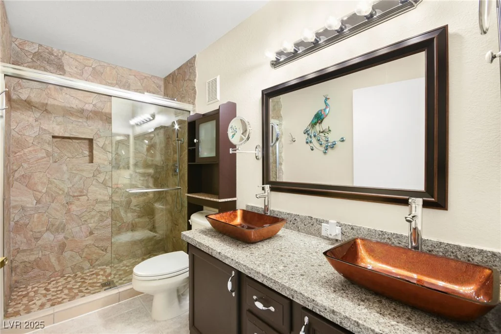 7950 Flamingo, Las Vegas, NV 89147