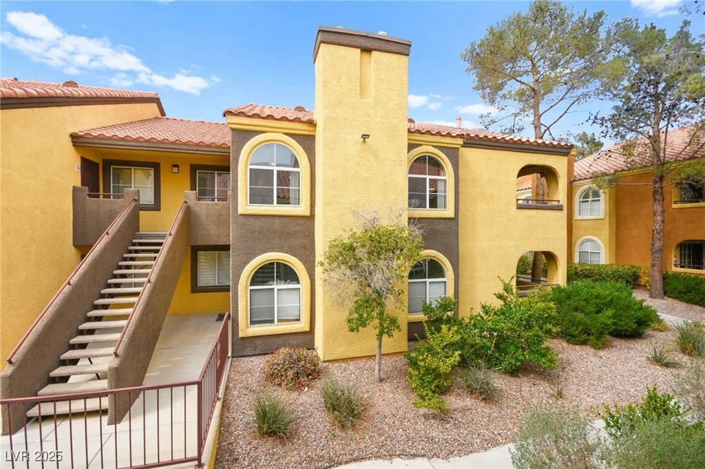7950 Flamingo, Las Vegas, NV 89147