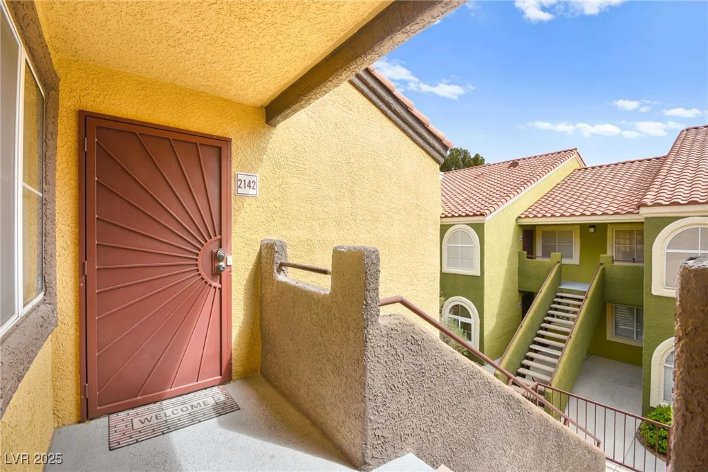 7950 Flamingo, Las Vegas, NV 89147