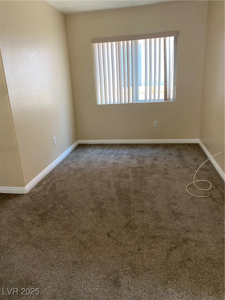 7439 Pioneer, Las Vegas, NV 89113