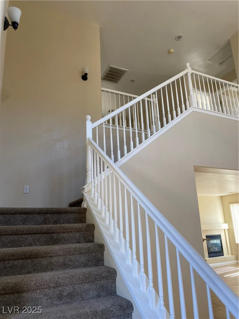 7439 Pioneer, Las Vegas, NV 89113