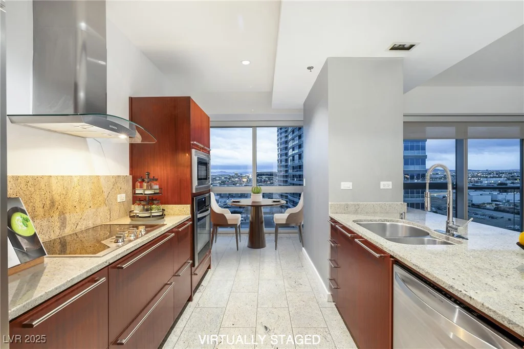 4471 Dean Martin, Las Vegas, NV 89103
