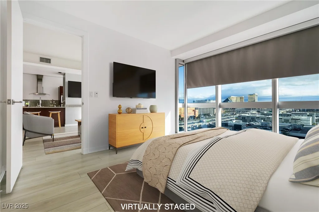4471 Dean Martin, Las Vegas, NV 89103