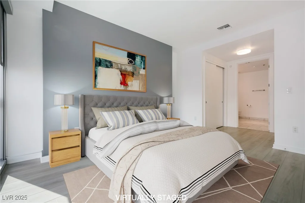 4471 Dean Martin, Las Vegas, NV 89103