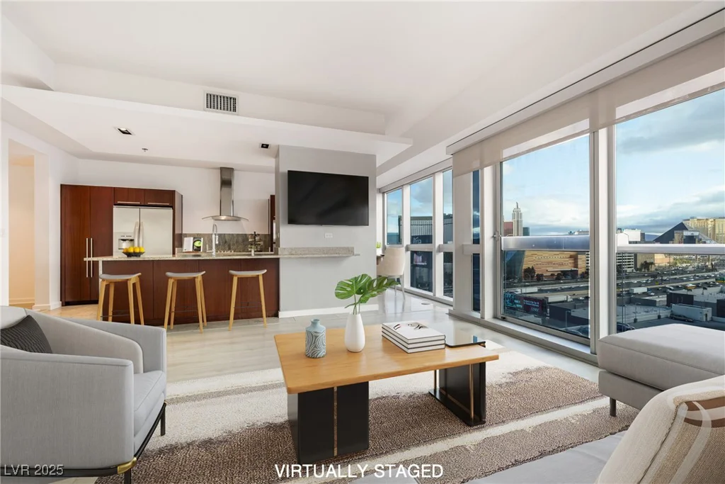 4471 Dean Martin, Las Vegas, NV 89103