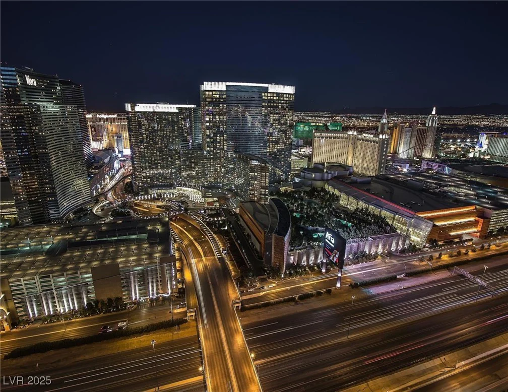 4471 Dean Martin, Las Vegas, NV 89103