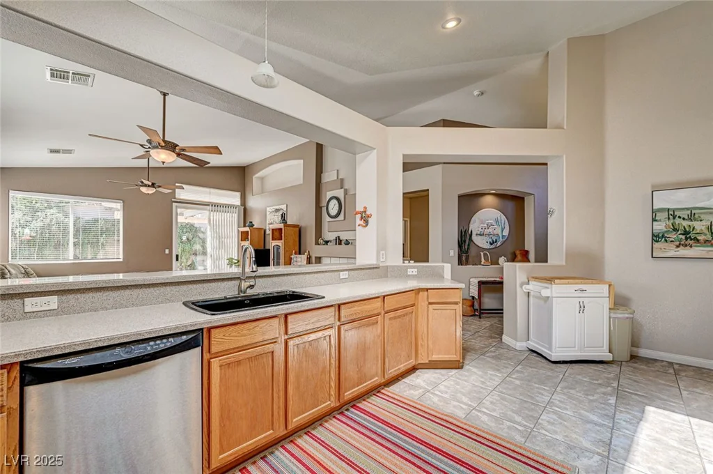 97 Zimmerman, Henderson, NV 89002