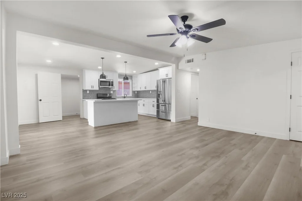 2729 Flower, North Las Vegas, NV 89030