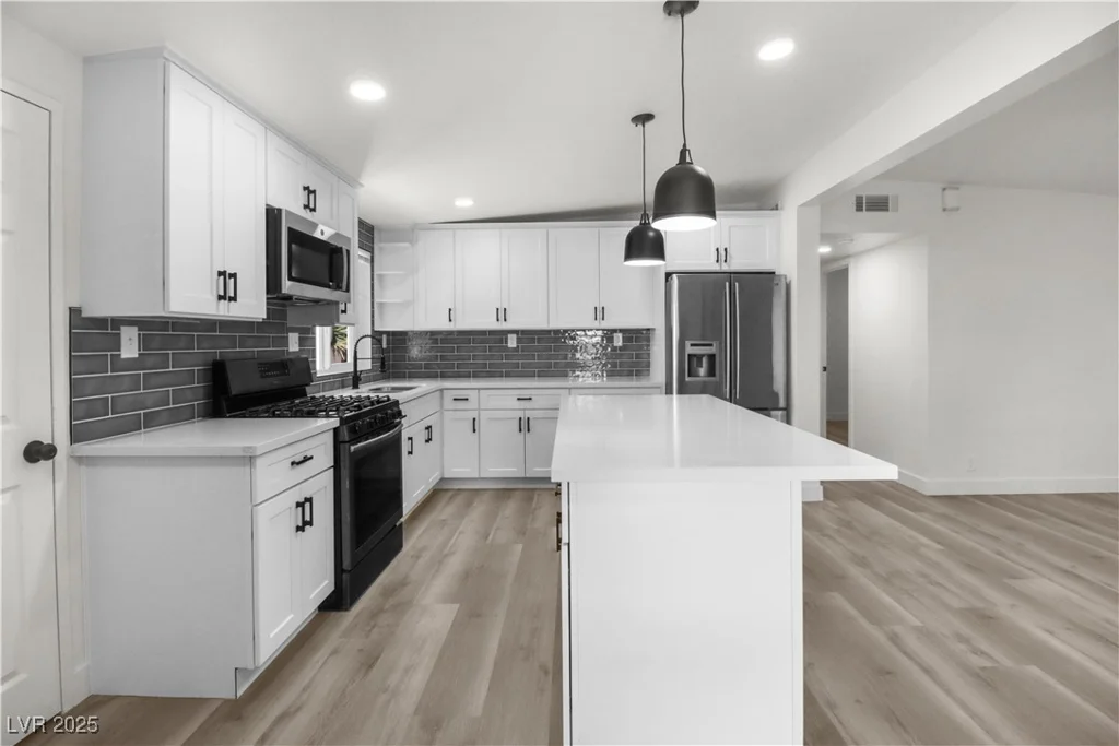 2729 Flower, North Las Vegas, NV 89030