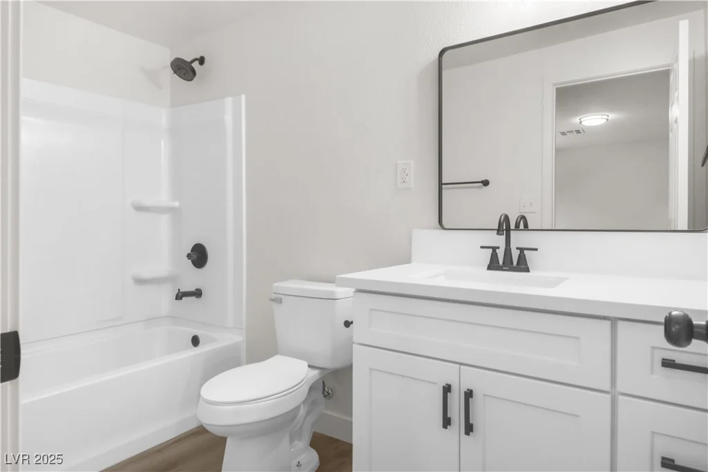 2729 Flower, North Las Vegas, NV 89030