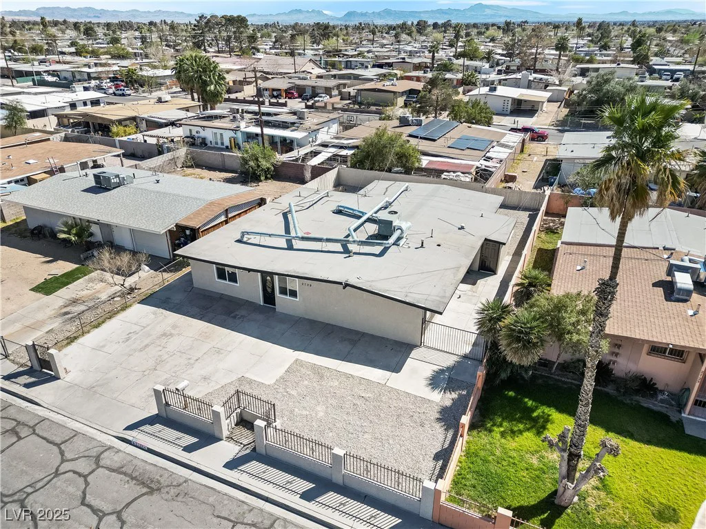 2729 Flower, North Las Vegas, NV 89030
