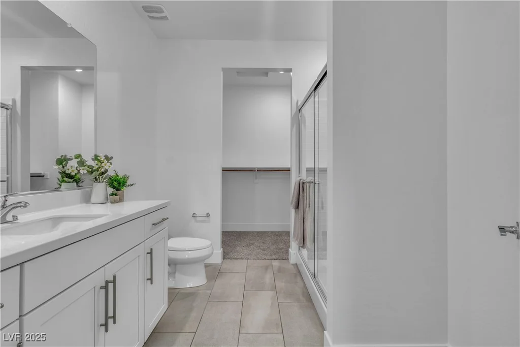 600 Carriage Hill, Las Vegas, NV 89138